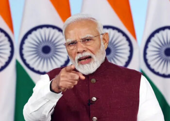 കേരളത്തിൽ-മുന്നണികൾക്ക്-പരാജയമെന്ന്-മോദി;-ബംഗാളിൽ-വികസന-കുതിപ്പ്-വാഗ്ദാനം-ചെയ്ത്-പ്രധാനമന്ത്രി