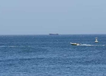 ഇറാൻ-നാവിക-വ്യോമ-സേനകൾ-ഉൾപ്പെടെയുള്ള-സൈനിക-ശേഷി-അമേരിക്ക-പൂർണ്ണമായും-തകർത്തു,-ഹോർമൂസ്-ഉടൻ-തുറക്കും-ട്രംപ്!!-ഹോർമുസ്-കടലിടുക്കിൽ-ഇറാൻ-സ്ഥാപിച്ച-മൈനുകൾ-നീക്കംചെയ്യാൻ-യുഎസ്-നാവികസേനയുടെ-രണ്ട്-യുദ്ധക്കപ്പലുകൾ