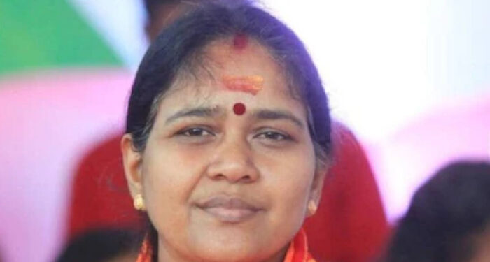 ശ്രീനിവാസൻ-വധക്കേസിൽ-ജമാഅത്തെ-ഇസ്ലാമിയെ-വലിച്ചിഴച്ചു,-ശോഭാ-സുരേന്ദ്രന്-പ്രസ്താവന-പിൻവലിച്ച്-പരസ്യമായി-മാപ്പ്-പറയണം,-ഒരു-കോടി-രൂപ-നഷ്ടപരിഹാരം-ആവശ്യപ്പെട്ട്-ജമാഅത്തെ-ഇസ്ലാമിയുടെ-വക്കീൽ-നോട്ടീസ്