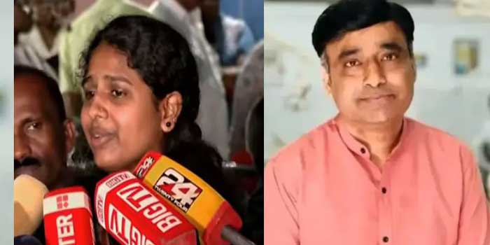 നിതിനെ-ക്ലാസിൽനിന്നു-പുറത്താക്കിയപ്പോൾ,-എന്നെ-മാത്രം-എന്തിനാണ്-ഇങ്ങനെ-ടാർഗറ്റ്-ചെയ്യുന്നതെന്നു-പറഞ്ഞ്-അവൻ-വല്ലാതെ-വിഷമിച്ചു!!-അവന്റെ-പേപ്പർ-ക്ലാസിൽ-എല്ലാവരേയും-കൊണ്ട്-വായിപ്പിക്കും,-സർ-എന്ന്-വിളിക്കാൻ-പോലും-തോന്നുന്നില്ല,-ഒരു-മൃഗമാ-അത്…പരാതി-കൊടുത്താൽ-നിങ്ങൾക്കു-തന്നെയാണ്-നഷ്ടമെന്ന്-സാർ-ക്ലാസിൽ-വന്നു-ഭീഷണിപ്പെടുത്തി…-നിതിന്റെ-സഹപാഠികൾ