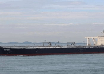 ഏഴുവർഷത്തിനുശേഷം-ഇറാനിയൻ-എണ്ണക്കപ്പലുകൾ-ഇന്ത്യൻ-തീരത്തെത്തി;-ഒഡിഷയിലെ-പാരദീപ്-തുറമുഖത്ത്-ഇരുപത്-ലക്ഷം-വീപ്പ-എണ്ണയുമായി-‘ജയ’യും-ഗുജറാത്തിലെ-സിക്ക-തുറമുഖത്ത്-‘ഫെലിസിറ്റി’യും-നങ്കൂരമിട്ടു