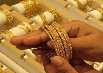 വിലയുടെ-ആകാശത്തേരിൽ-‘പൊന്ന്‘;-ഈ-മാസത്തെ-ഏറ്റവും-കൂടിയ-നിരക്ക്;-ഇന്ന്-1,12,-880-രൂപ