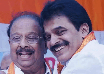 ‘കേരളം-കെസി-നയിക്കണം;-കെ-കരുണാകരൻ,-എകെ-ആന്റണി,-ഉമ്മൻചാണ്ടി-തുടങ്ങിയ-മഹാരഥന്മാരായ-നേതാക്കളുടെ-പാത-പിന്തുടരാൻ-യോ​ഗ്യൻ‘-വേണുഗോപാലിനെ-പിന്താങ്ങി-കെ.-സുധാകരൻ