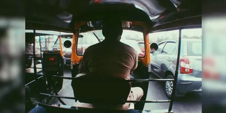 മഹാരാഷ്ട്രയിൽ-ഡ്രൈവർമാർക്ക്-മറാത്തി-നിർബന്ധം;-അറിയില്ലെങ്കിൽ-ലൈസൻസ്-റദ്ദാക്കും