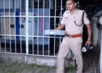 കോഴിക്കോട്-കത്തീഡ്രൽ-വളപ്പിൽ-ഭ്രൂണം-കണ്ടെത്തിയ-സംഭവം;-തീർത്ഥാടക-സംഘത്തോടൊപ്പമെത്തിയ-25-കാരി-പ്രസവിച്ചത്-മാസം-തികയാതെ,-ഗർഭാവസ്ഥയിൽ-തന്നെ-കുട്ടി-മരിച്ചിരുന്നു