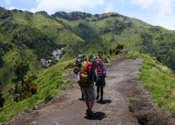 കർണാടകയിലേക്ക്-ട്രക്കിങ്ങിനാണോ?-സാഹസിക-യാത്രികർ-പുതിയ-നിബന്ധനകൾ-അറിഞ്ഞിരിക്കണം