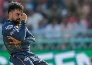 ബിസിസിഐയിലെ-മുതിർന്ന-ഉദ്യോഗസ്ഥൻ-ഇന്ത്യൻ-പൗരത്വം-വാഗ്ദാനം-ചെയ്തു;-വെളിപ്പെടുത്തലുമായി-അഫ്ഗാൻ-സ്പിന്നർ-റാഷിദ്-ഖാൻ