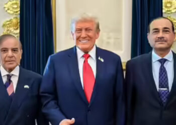 സമാധാന-ചർച്ചകൾ-അട്ടിമറിക്കാൻ-​അസിം-മുനീർ-തന്ത്രങ്ങൾ-മെനയുന്നു,-ഇടപെടലുകൾ-ദോഷകരം,-വരുന്ന-ചര്‍ച്ചകളില്‍-നിന്ന്-അദ്ദേഹത്തെ-മാറ്റി-നിര്‍ത്തണം,-പാക്-സൈനിക-മേധാവി-വിശ്വസിക്കാന്‍-കൊള്ളത്തവനെന്ന്-യുഎസ്-ഇന്റലിജന്‍സ്-റിപ്പോര്‍ട്ട്