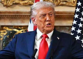 ട്രംപിന്റെ-തള്ള്-മാത്രം-ബാക്കി,-ആദ്യ-റൗണ്ട്-ചർച്ചകൾ-എങ്ങുമെത്താതെ-അലസി…-‘സമയപരിധിക്ക്-മുമ്പ്-ഒരു-കരാറിലും-എത്തിയില്ലെങ്കിൽ,-അപ്പോൾ-മുതൽ-ഇറാനിൽ-ധാരാളം-ബോംബുകൾ-പൊട്ടാൻ-തുടങ്ങും’-അമേരിക്കൻ-ഭീഷണി,-ഇറാനിൽ-ഇതുവരെ-383-കുരുന്നുകളടക്കം-3,375-പേർ-കൊല്ലപ്പെട്ടു-റിപ്പോർ‍ട്ട്