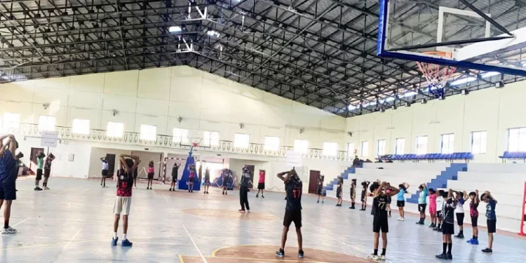 സംസ്ഥാന-യൂത്ത്-ബാസ്‌കറ്റ്‌ബോള്‍-മത്സരത്തിനൊരുങ്ങി-കാഞ്ഞങ്ങാട്-സ്‌റ്റേഡിയം