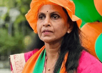 ‘ഉദ്യോഗസ്ഥർ-രാഷ്ട്രീയം-കളിക്കുകയാണ്;-അത്യാവശ്യ-കാര്യത്തിന്-ഫോൺ-വിളിച്ചാൽ-എടുക്കുന്ന-പൊലീസ്-മേധാവികൾ-ഇല്ല‘:-വിമർശനമുയർത്തി-ആർ-ശ്രീലേഖ;-‘ക്ഷേത്രങ്ങൾക്ക്-പൂജയും-ഭക്തദർശനവും-കാഴ്ച്ചയും-ഒക്കെയല്ലേ-പ്രധാനം?-വെടിക്കെട്ടും-മറ്റും-വേണ്ടെന്ന്-വെച്ചൂടെ?‘