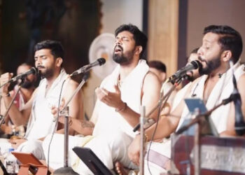 വിവാദം-ഇളക്കിവിട്ട്-സൗഹൃദം-തകര്‍ക്കരുത്…-ക്രിസ്തീയ-ഭക്തിഗാനം-പാടിയത്-അപരാധമാണെന്ന്-ഞങ്ങള്‍ക്ക്-തോന്നുന്നില്ല,-അവര്‍-വളര്‍ന്നത്-ഇവിടെ-നിന്നാണ്,-അമ്പലത്തിലെ-ദേശവിളക്കിന്-ക്രിസ്ത്യാനികളും-തിരി-തെളിക്കാറുണ്ട്,-അതാണ്-ഇവിടത്തെ-സമ്പ്രദായം,-നന്ദഗോവിന്ദം-ഭജന്‍സിന്-പിന്തുണയുമായി-ക്ഷേത്ര-കമ്മിറ്റി