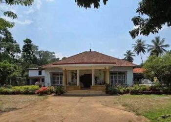 ഹോം-സ്റ്റേയിലെത്തിയ-യുഎസ്-വനിതയെ-മയക്കുമരുന്നു-നൽകി-ക്രൂരമായി-ലൈം​ഗിക-പീഡനത്തിനിരയാക്കി,-പുറം-ലോകവുമായി-ബന്ധപ്പെടാതിരിക്കാൻ-മൂന്ന്-ദിവസം-വൈഫൈ-ഉൾപ്പെടെയുള്ള-സൗകര്യങ്ങൾ-കട്ട്-ചെയ്തു,-ഉടമയും-തൊഴിലാളിയും-അറസ്റ്റിൽ