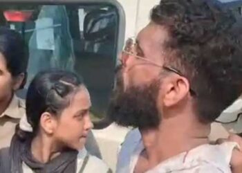 കോഴിക്കോടേക്ക്-വിൽപനയ്ക്കായി-കടത്തിയ-മൂന്നു-കോടിയുടെ-എംഡിഎംഎയുമായി-യുവാവും-യുവതിയും-പിടിയിൽ!!-വേട്ട-പന്തീരങ്കാവ്-ബൈപ്പാസിൽ-വെച്ച്-കാറിന്റെ-ബോണറ്റിൽ-കടത്താൻ-ശ്രമിക്കവേ