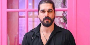 പ്രണയം-നടിച്ച്-ജിം-നവീകരിക്കാനെന്ന-പേരിൽ-65-ലക്ഷം-തട്ടി,-പണം-തിരികെ-ചോദിച്ചപ്പോൾ-നഗ്നദൃശ്യങ്ങൾ-പോൺ-സൈറ്റുകൾക്ക്-നൽകുമെന്ന്-ഭീഷണി!!-റിയാലിറ്റി-ഷോ-താരം-ഷിയാസ്-കരീമിനെതിരെ-ഇൻസ്റ്റഗ്രാം-പോസ്റ്റുകൾ,-ബാങ്ക്-സ്‌റ്റേറ്റ്‌മെന്റുകൾ,-വോയിസ്-റെക്കോർഡുകൾ-അടക്കം-പരാതിയുമായി-പ്രവാസി-യുവതി