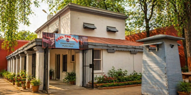 ‘ജയിലിലേക്ക്-വരൂ,-ഒരു-ദിവസത്തെ-തടവുജീവിതം-ആസ്വദിക്കൂ’;-കൗതുകം-നിറക്കുന്ന-ഹൈദരാബാദിലെ-‘ഫീൽ-ദ-ജയിൽ’-പദ്ധതി-ഏപ്രിൽ-28-മുതൽ
