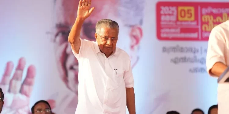 ബംഗാളിൽ-ഇടതുപക്ഷത്തിന്-ജീവൻമരണപ്പോരാട്ടം;-മുഖ്യമന്ത്രി-പിണറായി-വിജയൻ-പ്രചാരണത്തിന്-എത്തിയില്ല