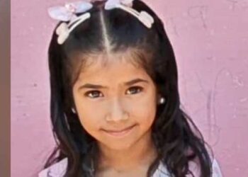 ബന്ധുവീട്ടിലേക്ക്-പോകുന്നതിനി‌ടെ-ഒന്നാം-ക്ലാസുകാരി-പെട്ടെന്ന്-കുഴഞ്ഞുവീണു,-ഉടൻ-ആശുപത്രിയിലെത്തിച്ചെങ്കിലും-ജീവൻ-രക്ഷിക്കാനായില്ല