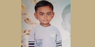 മുറ്റത്തുകളിക്കുന്നതിനിടെ-കളിപ്പാട്ടം-കൂട്ടിയിട്ട-മരത്തിനിടയിലേക്കു-പോയി,-കളിപ്പാട്ടം-എടുക്കുന്നതിനിടെ-മൂർഖൻ-പാമ്പിന്റെ-കടിയേറ്റു,-നാലര-വയസുകാരിക്ക്-ദാരുണാന്ത്യം