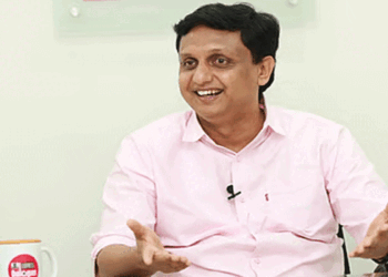 ‘ബേപ്പൂരിൽ-85000-ൽ-അധികം-വോട്ട്-നേടും;-രാഷ്ട്രീയം-എന്നത്-വ്യക്തികൾ-തമ്മിലുള്ള-ഗുസ്തി-മത്സരമല്ല;-അൻവറിനെ-ജനങ്ങൾ-വിലയിരുത്തും‘-മുഹമ്മദ്-റിയാസ്