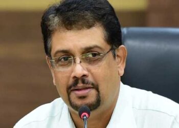 ‘ഭരണമാറ്റം-ഉണ്ടാകുമെന്ന്-അറിഞ്ഞപ്പോൾ-മാളത്തിൽ-നിന്ന്-പുറത്തുവരുന്ന-വിഷ-ജന്തുക്കളെ-കോൺഗ്രസ്-സൂക്ഷിക്കണം,-അഴിമതികൾ-അന്വേഷിക്കുമോയെന്ന-ഭയമാണ്-ബിജു-പ്രഭാകറിൻ്റെ-കോൺഗ്രസ്-പ്രേമത്തിന്-പിന്നിൽ,-ഇയാളെ-കോൺ​ഗ്രസിന്റെ-വരാന്തയിൽ-പോലും-കയറ്റരുത്’-intuc-യങ്-വർക്കേഴ്‌സ്-കൗൺസിൽ