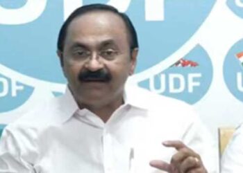 എൻ്റെ-പിആർ-ചെയ്തത്-എകെജി-സെൻ്റർ,-അവർ-എന്നെ-ടാർഗറ്റ്-ചെയ്തു…-ഖജനാവിൽ-പൂച്ചപ്പെറ്റ്-കിടക്കുകയാണ്,-ഇനി-അത്-നിറക്കണം,-ഗ്യാരണ്ടികൾ-നടപ്പാക്കും!!-ഉജ്ജ്വല-വിജയം-സമ്മാനിച്ച-ജനങ്ങൾക്ക്-നന്ദി,-യുഡിഎഫിനെ-തിരിച്ചുകൊണ്ടുവരുമെന്ന്-ദേശീയ-നേതൃത്വത്തിന്-വാക്കുനൽകി,-അത്-പാലിച്ചു…-മുഖ്യമന്ത്രിയുടെ-കാര്യം-ഹൈക്കമാൻഡ്-രണ്ട്-ദിവസത്തിനകം-തീരുമാനിക്കും-വി-ഡി-സതീശൻ
