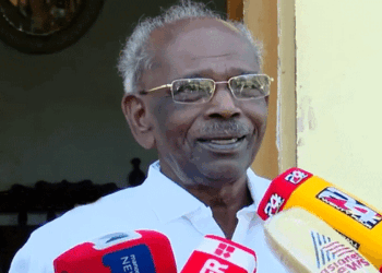 ‘യുഡിഎഫിന്-വോട്ടു-ചെയ്തവർ-വിഡ്ഢികളാണ്;-മുഖ്യമന്ത്രി-ചർച്ചകളൊക്കെ-അവരുടെ-സ്ഥിരം-ഏർപ്പാടുകളാണ്;-ഇനി-അവന്മാർ-ഉണ്ടാക്കാൻ-പോകുന്നതെന്താന്നും-എനിക്കറിയില്ല;-ഈ-തോൽവി-പുല്ലുപോലെ-കണക്കാക്കി-മുണ്ടും-മടക്കി-കുത്തി-ഞങ്ങൾ-ഇനിയും-ഇറങ്ങും‘:-എംഎം-മണി