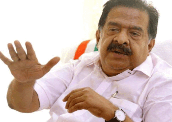 ‘സമൂഹമാധ്യമങ്ങളും-ഫ്ളക്സുകളുമൊന്നുമല്ല-മുഖ്യമന്ത്രിയെ-തീരുമാനിക്കുന്നത്;-ഹൈക്കമാൻഡ്-ശരിയായ-സമയത്ത്-ഉചിതമായ-തീരുമാനം-എടുക്കും;-അത്-എല്ലാവരും-അം​ഗീകരിക്കും‘:-രമേശ്-ചെന്നിത്തല