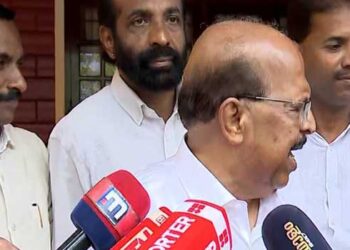 ‘ഇങ്ങനെയുള്ള-തേർഡ്-റേറ്റ്-ചോദ്യങ്ങൾ-ചോദിക്കരുത്,-നിങ്ങൾ-എന്തൊക്കെ-ചോദിക്കുമെന്ന്-എനിക്ക്-അറിയാം,-അവരിൽ-നിന്ന്-അച്ചാരം-വാങ്ങിയിട്ടുണ്ടോ?-ഉണ്ടെങ്കിൽ-കയ്യിൽ-വെച്ചാൽ-മതി,-പിന്നെയും-പിന്നെയും-ചോദ്യങ്ങൾ-ചോദിക്കുന്നു’,-നിങ്ങൾക്ക്-ചോദിക്കാൻ-തോന്നുന്നതെല്ലാം-ചോദിക്കേണ്ട-ആളല്ല-ഞാൻ’-റിപ്പോർട്ടർ-പ്രതിനിധിയോട്-പൊട്ടിത്തെറിച്ച്-ജി-സുധാകരൻ