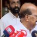 ‘ഇങ്ങനെയുള്ള-തേർഡ്-റേറ്റ്-ചോദ്യങ്ങൾ-ചോദിക്കരുത്,-നിങ്ങൾ-എന്തൊക്കെ-ചോദിക്കുമെന്ന്-എനിക്ക്-അറിയാം,-അവരിൽ-നിന്ന്-അച്ചാരം-വാങ്ങിയിട്ടുണ്ടോ?-ഉണ്ടെങ്കിൽ-കയ്യിൽ-വെച്ചാൽ-മതി,-പിന്നെയും-പിന്നെയും-ചോദ്യങ്ങൾ-ചോദിക്കുന്നു’,-നിങ്ങൾക്ക്-ചോദിക്കാൻ-തോന്നുന്നതെല്ലാം-ചോദിക്കേണ്ട-ആളല്ല-ഞാൻ’-റിപ്പോർട്ടർ-പ്രതിനിധിയോട്-പൊട്ടിത്തെറിച്ച്-ജി-സുധാകരൻ