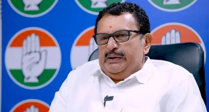 നിയുക്ത-മുഖ്യമന്ത്രി-കെ.-മുരളീധരന്-അഭിവാദ്യങ്ങൾ,-കെ-മുരളീധരന്-വേണ്ടി-കളത്തിലിറങ്ങി-അണികള്‍,-കണ്ണൂരില്‍-ഫ്ലക്സ്-ബോര്‍ഡുകള്‍