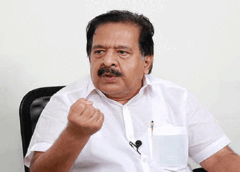 ‘ഇവിടെ-തിരഞ്ഞെടുപ്പ്-ഫലം-വന്നിട്ട്-അഞ്ചാറ്-ദിവസം-മാത്രമേയായിട്ടുള്ളൂ;-ഒരിക്കൽ-ഡൽഹിയിൽ-മുഖ്യമന്ത്രിയെ-പ്രഖ്യാപിക്കാൻ-50-ദിവസത്തോളം-എടുത്തു;-കോൺഗ്രസ്-ഏകപക്ഷീയ-തീരുമാനങ്ങൾ-എടുക്കുന്ന-സംഘടനയല്ല‘-–-പ്രധാനമന്ത്രിയ്ക്ക്-മറുപടിയുമായ്-രമേശ്-ചെന്നിത്തല