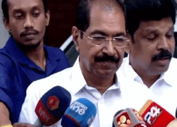 ‘മുഖ്യമന്ത്രി-ചർച്ചകൾ-നീളുന്നത്-ലഭിച്ച-വമ്പൻ-ജയത്തിന്-മങ്ങലേൽപ്പിച്ചു‘-തുറന്ന്-സമ്മതിച്ച്-സണ്ണി-ജോസഫ്;-ഉടൻ-തന്നെ-വെളുത്ത-പുക-ഉയരുമെന്നും-കെപിസിസി-അധ്യക്ഷൻ