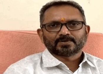 ”22-നേക്കാൾ-താഴെയാണ്-ഭായി-63”;-‘മുഖ്യമന്ത്രി-കസേരയിൽ-ഇനി-നമ്മൾ-കാണാൻ-പോകുന്നത്-ലീഗിന്റെ-പാട്ടിന്-അനുസരിച്ച്-ചലിക്കുന്ന-ഒരു-പാവയെ‘-ബിജെപി-സംസ്ഥാന-നേതൃത്വത്തിന്റെ-പ്രതികരണം