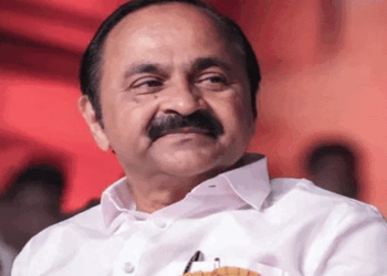 ‘അഞ്ച്-എംഎൽഎമാർക്ക്-ഒരു-മന്ത്രി‘-കോൺ​ഗ്രസ്-ഫോർമുല;-നാല്-മന്ത്രി-സ്ഥാനവും-ഡെപ്യൂട്ടി-സ്പീക്കറോ-ചീഫ്-വിപ്പ്-പദവിയോ-ലീ​ഗിന്-ലഭിച്ചേക്കും;-കുഞ്ഞാലിക്കുട്ടിയുടെ-കാര്യം-ഉറപ്പ്;-ജോസഫ്-വിഭാ​ഗത്തിനും-ആർഎസ്പിയ്ക്കും-പ്രതീക്ഷയുണ്ട്;-ആരെയൊക്കെ-പരി​ഗണിക്കും?