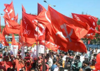 61-വയസ്സുള്ള-മുഖ്യമന്ത്രി-കേരളം-ഭരിക്കുമ്പോള്‍-80-കഴിഞ്ഞ-പിണറായി-പ്രതിപക്ഷ-നേതാവായി-വേണ്ട,-എം.വി-ഗോവിന്ദൻ-സ്ഥാനം-ഒഴിയണം,-ഭരണവിരുദ്ധ-തരംഗമല്ല,-കേരളം-മുഴുവന്‍-പിണറായി–-ഗോവിന്ദൻ-വിരുദ്ധ-തരംഗം,-സിപിഎമ്മിൽ-രൂക്ഷ-വിമർശനം
