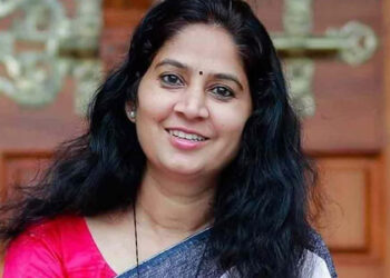 വെള്ളാപ്പള്ളി-നടേശനെതിരെ-നിയമനടപടിക്കൊരുങ്ങി-യു.-പ്രതിഭ;-ജില്ലാ-കമ്മിറ്റിയോട്-അനുമതി-തേടി